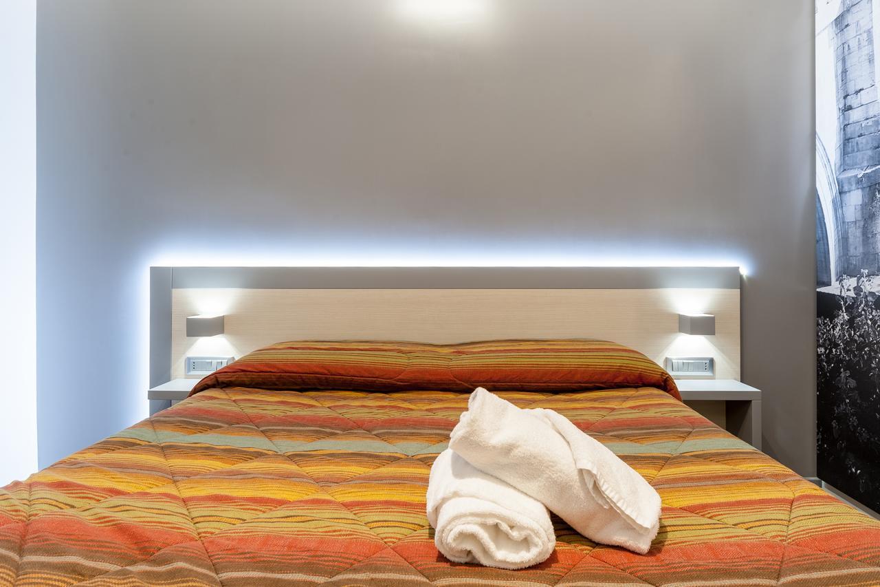 Il Rosso E Il Blu Hotel Rome Bagian luar foto