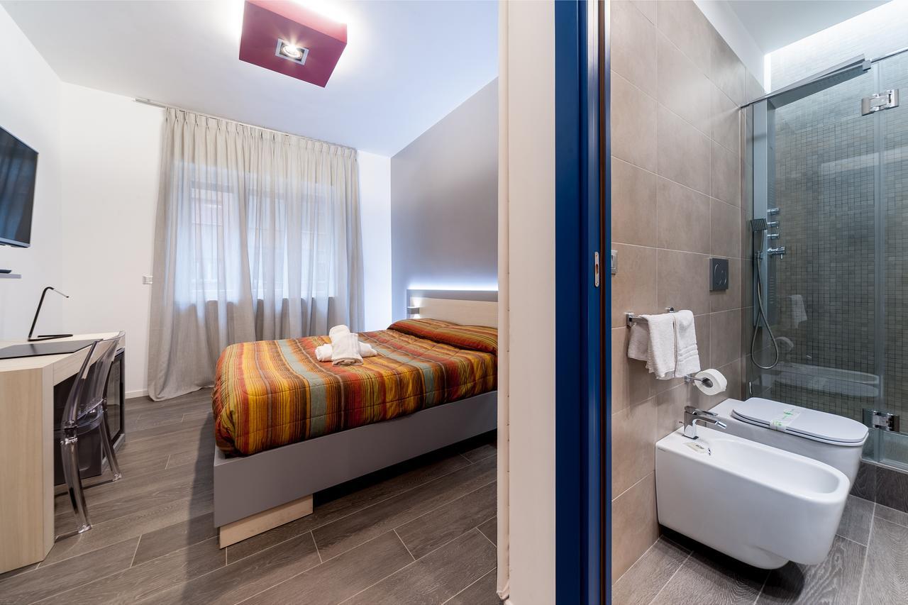 Il Rosso E Il Blu Hotel Rome Bagian luar foto